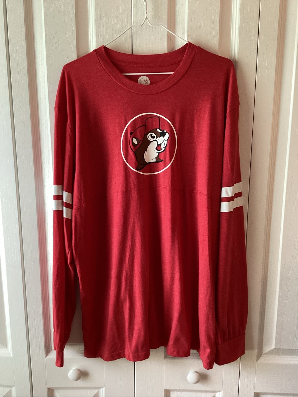 Buc-ee’s Red Stripped Adult Long Sleeve Shirt Sz XL - NWOT